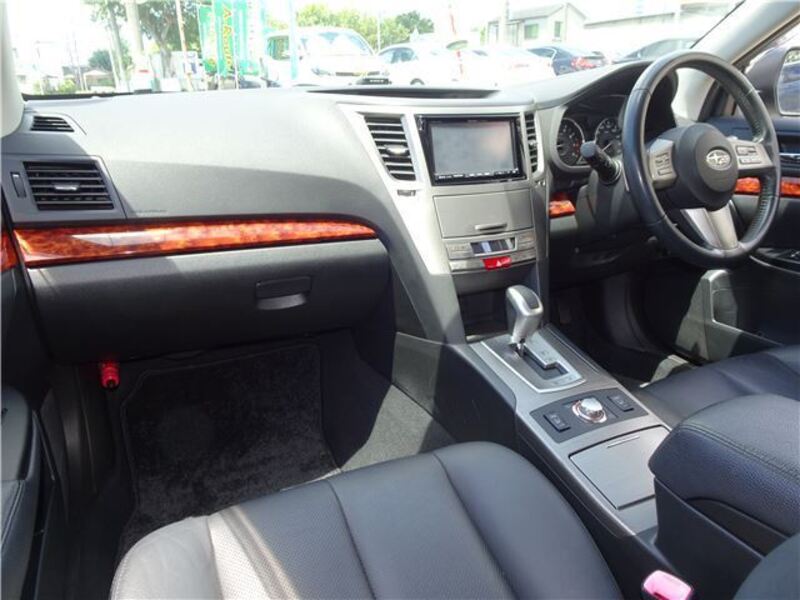 LEGACY B4