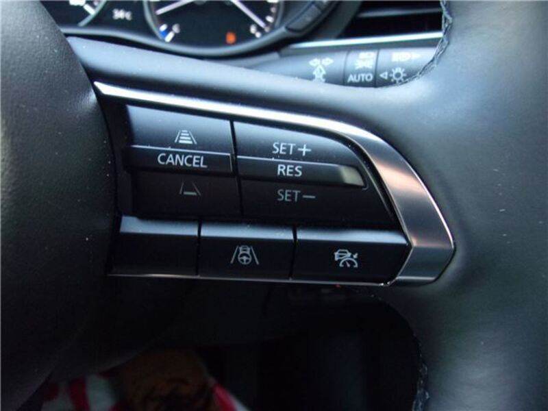 MAZDA3
