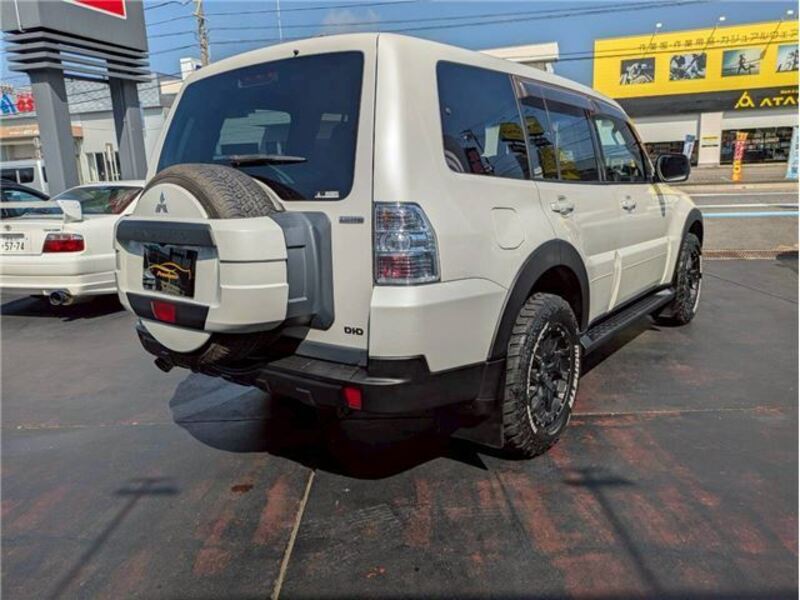 PAJERO