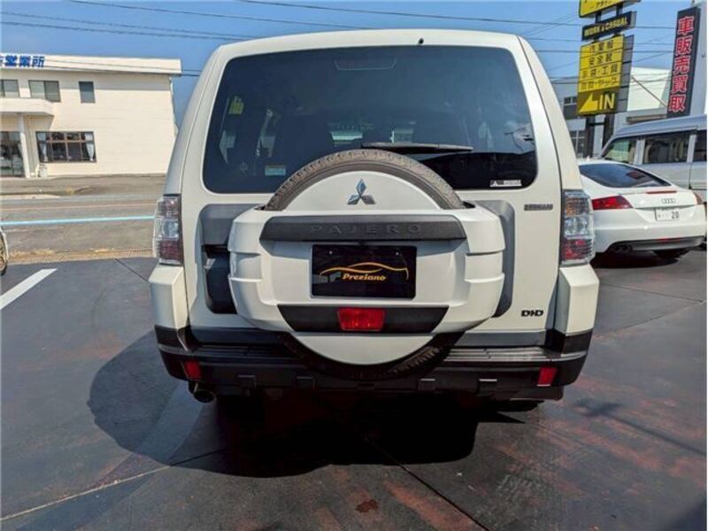 PAJERO
