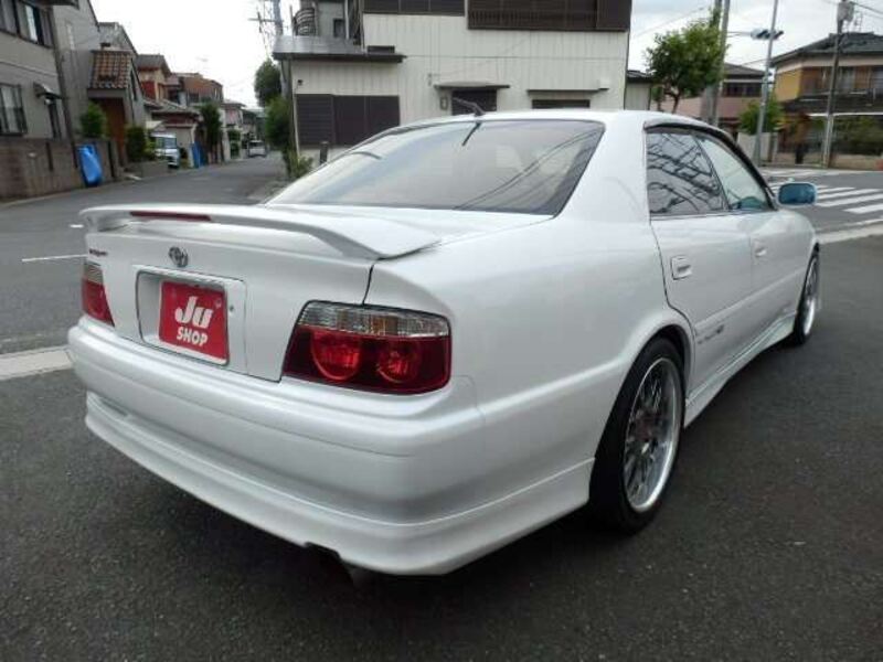 CHASER