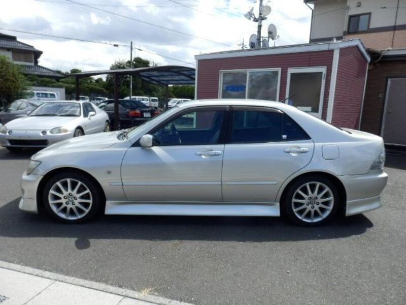 ALTEZZA