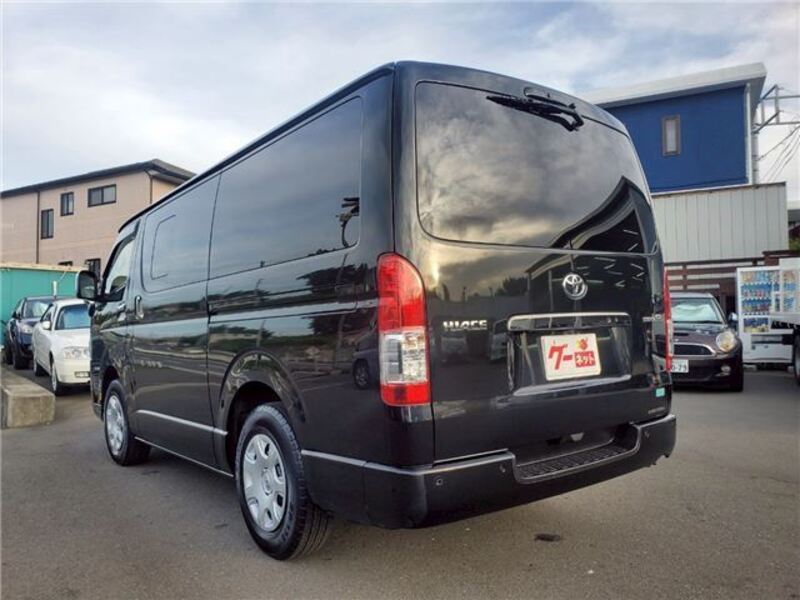 HIACE