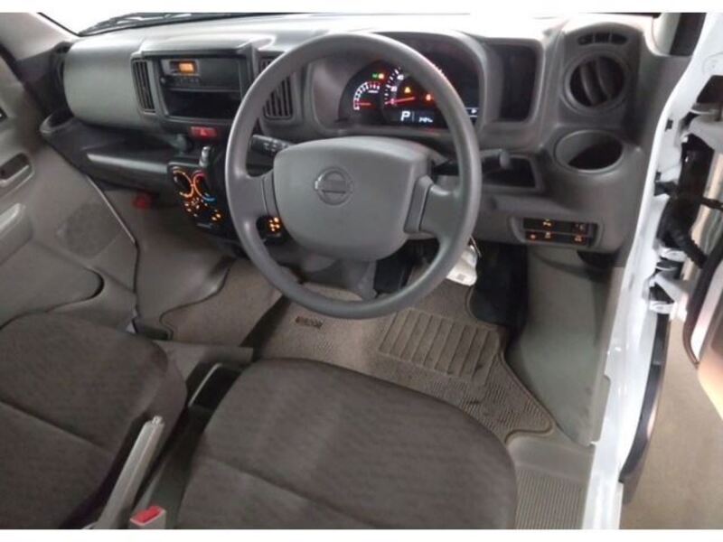 CLIPPER VAN