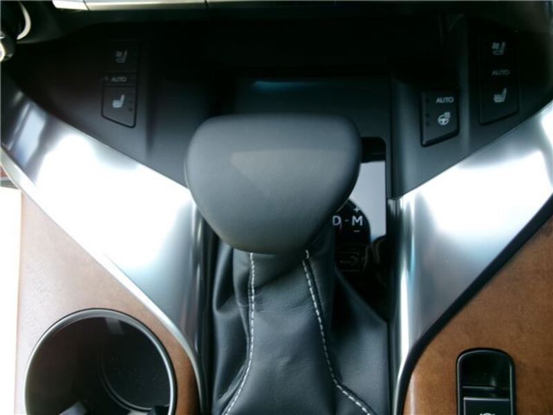 LX