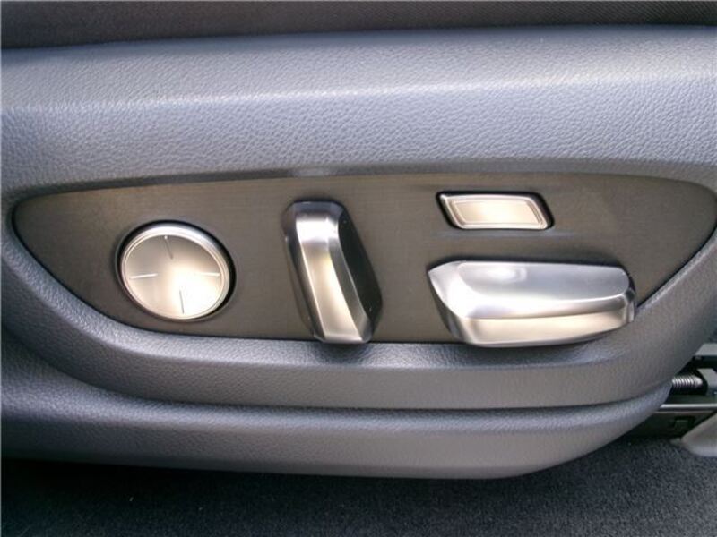 LX