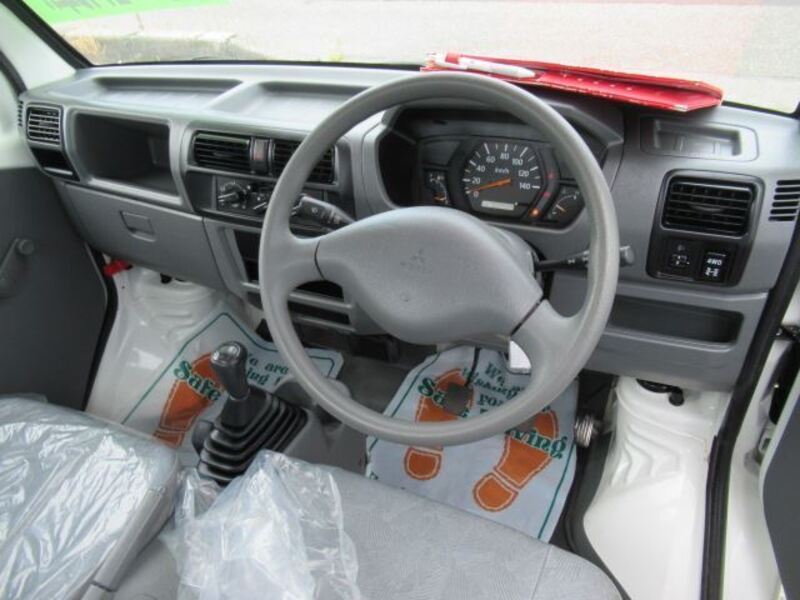 MINICAB TRUCK
