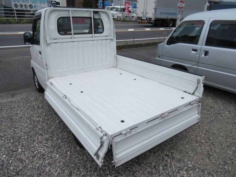 MINICAB TRUCK