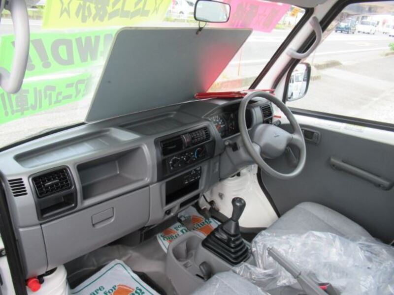 MINICAB TRUCK