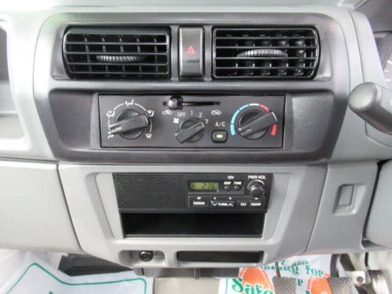 MINICAB TRUCK