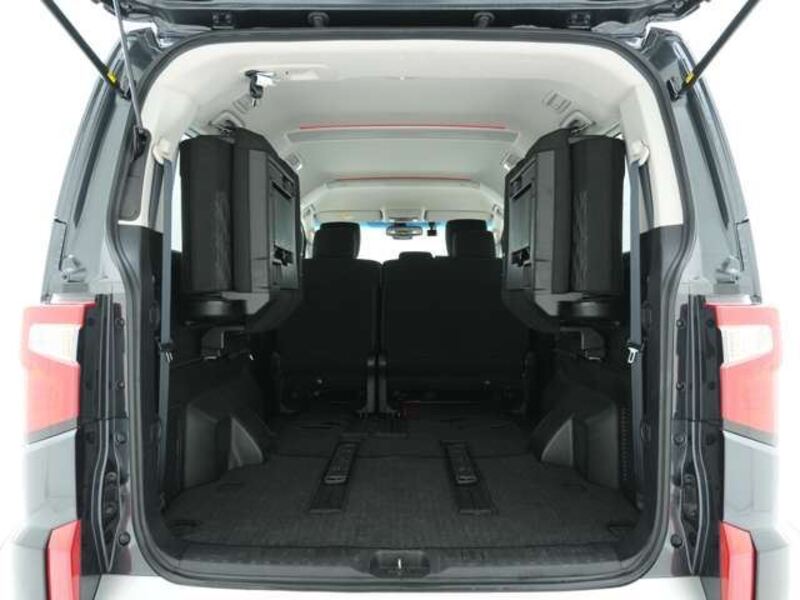 DELICA D5