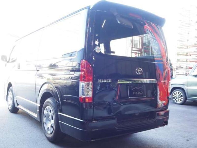 HIACE VAN