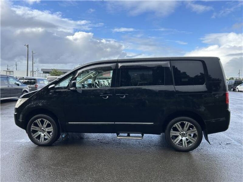 DELICA D5