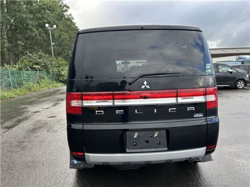 DELICA D5