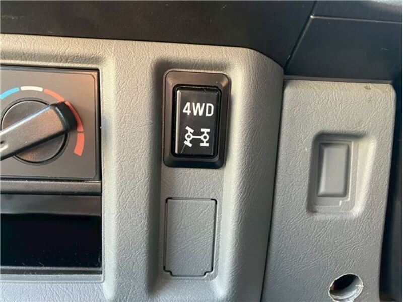 MINICAB VAN