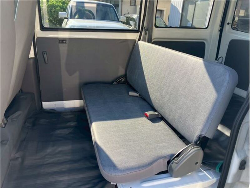 MINICAB VAN