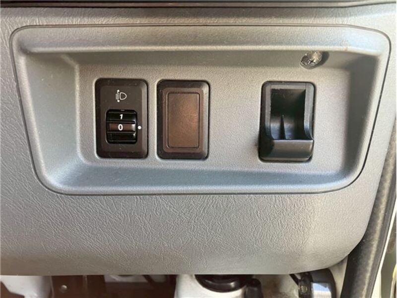 MINICAB VAN