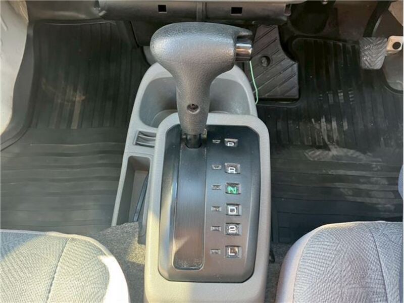 MINICAB VAN
