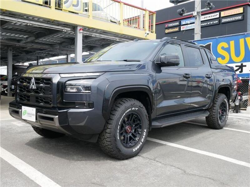 MITSUBISHI TRITON