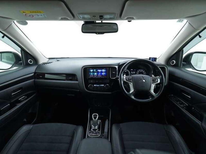 OUTLANDER PHEV