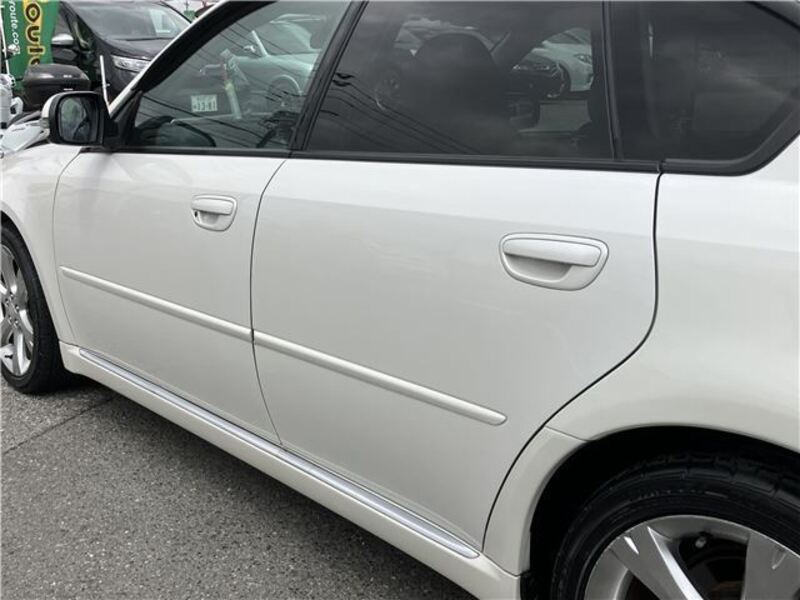 LEGACY B4