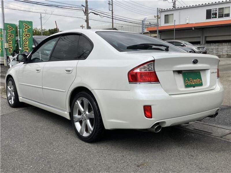 LEGACY B4