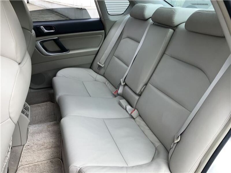 LEGACY B4