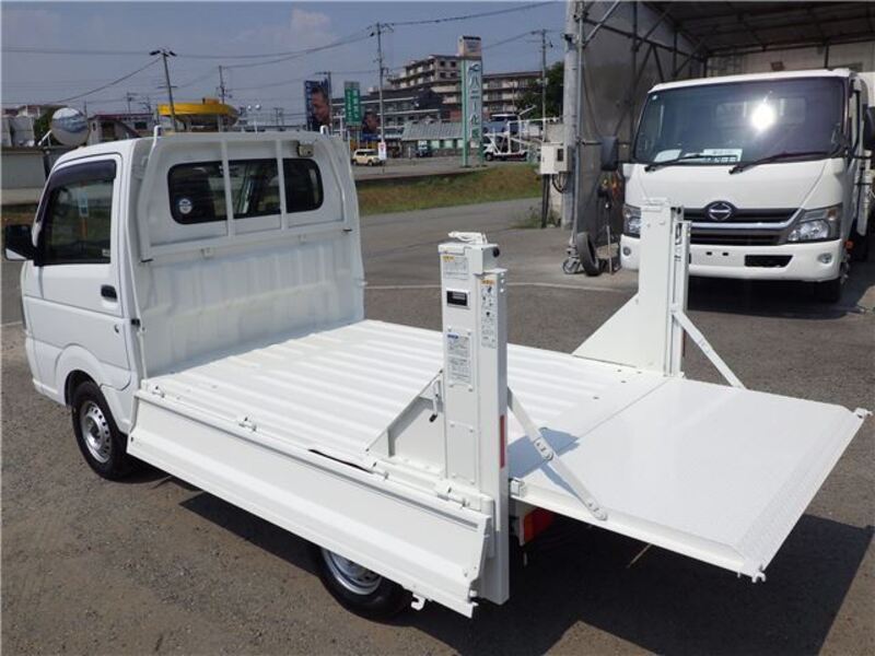 CARRY TRUCK