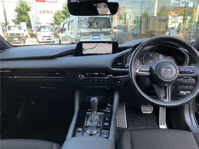 MAZDA3