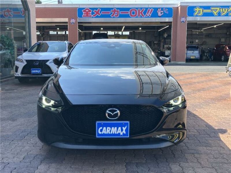 MAZDA3