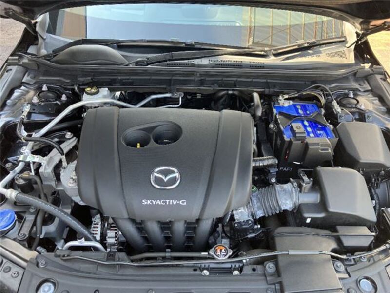 MAZDA3