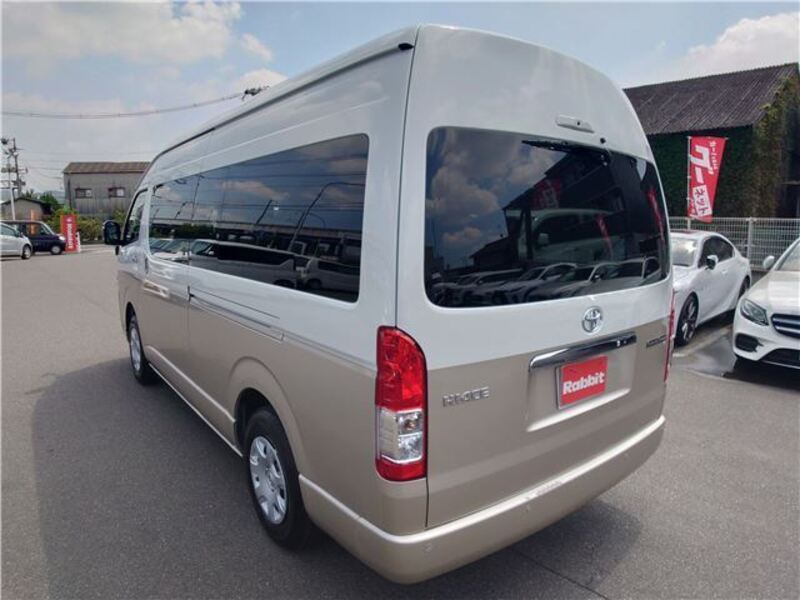 HIACE