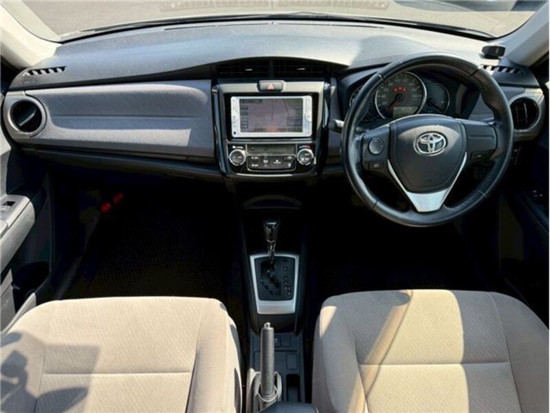 COROLLA AXIO