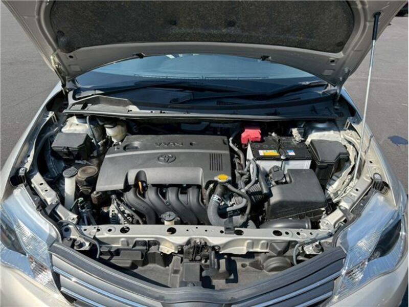COROLLA AXIO