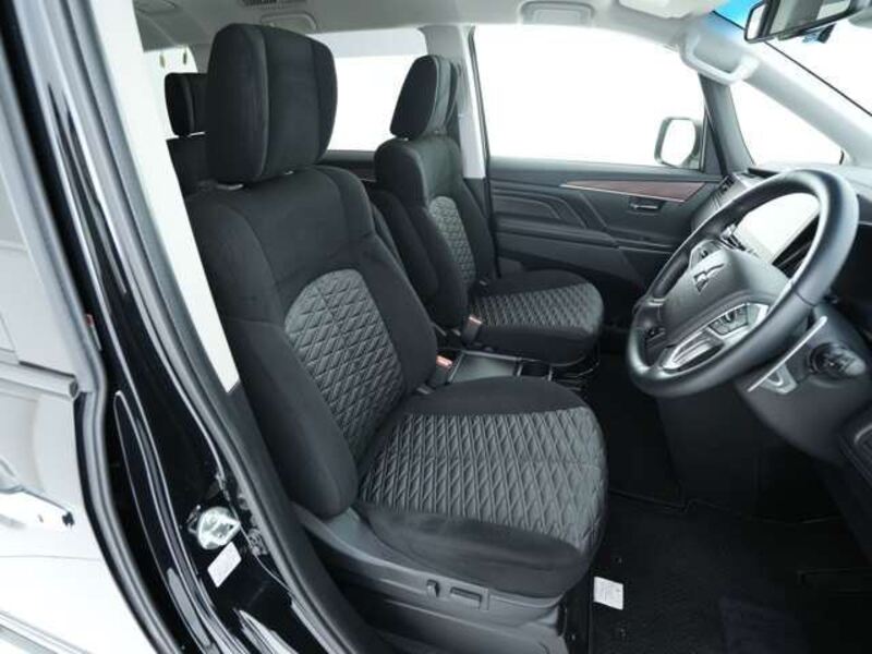 DELICA D5