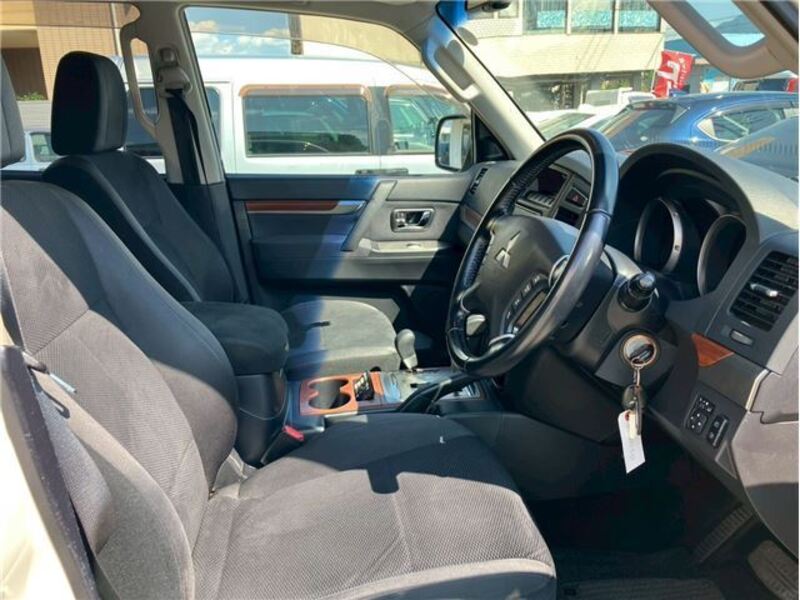 PAJERO