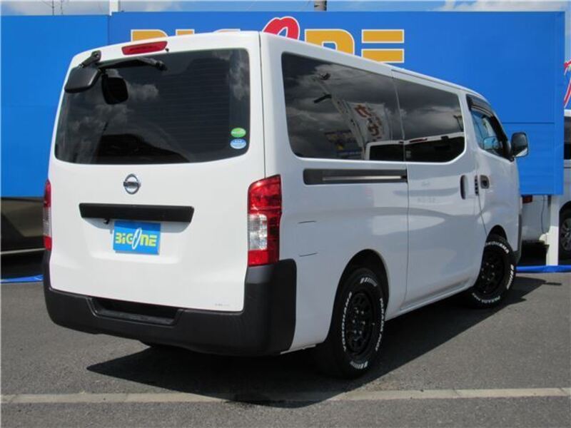 NV350 CARAVAN