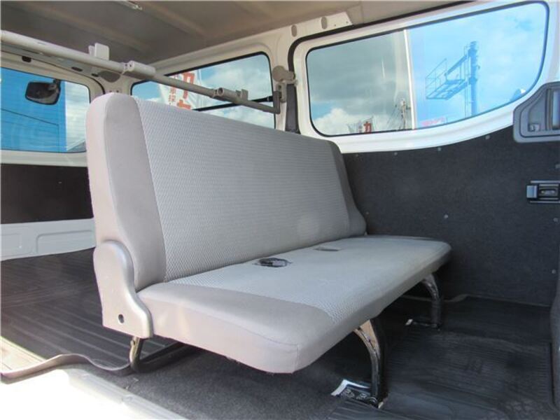 NV350 CARAVAN