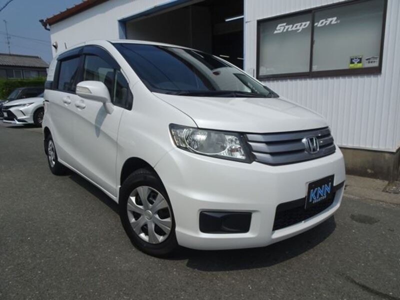 HONDA FREED SPIKE