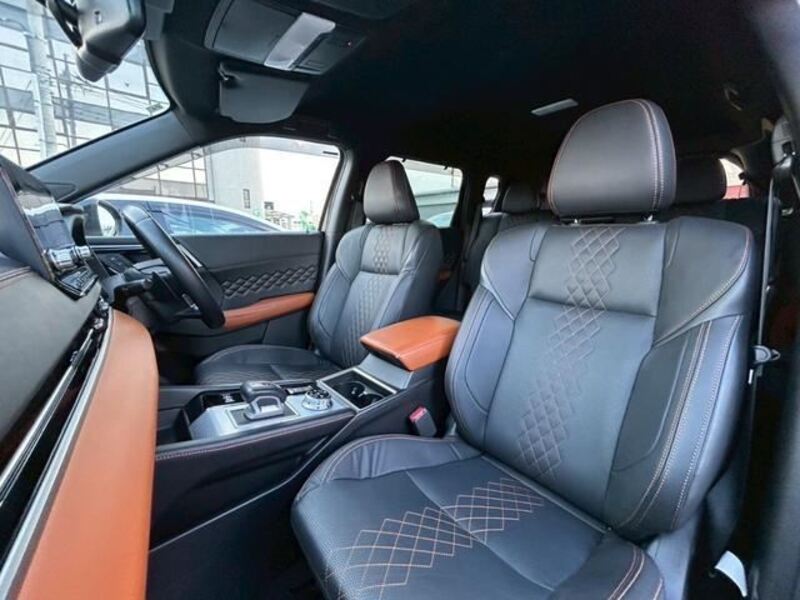 OUTLANDER PHEV
