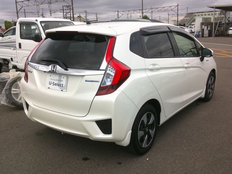 FIT HYBRID