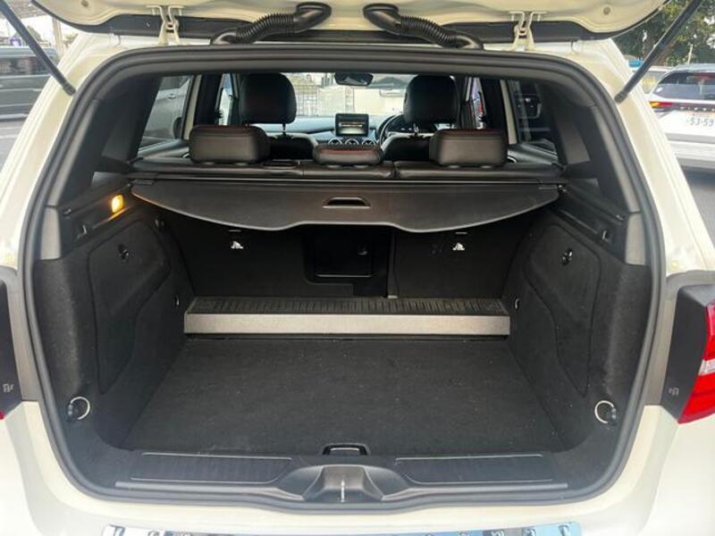 B-CLASS