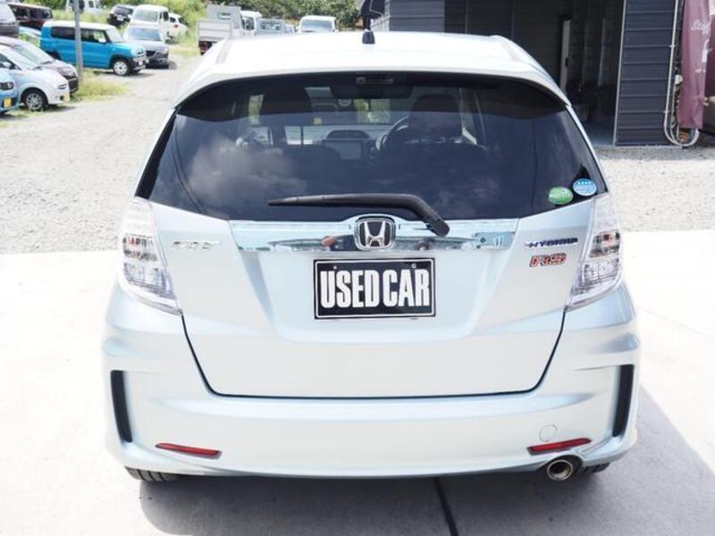 FIT HYBRID