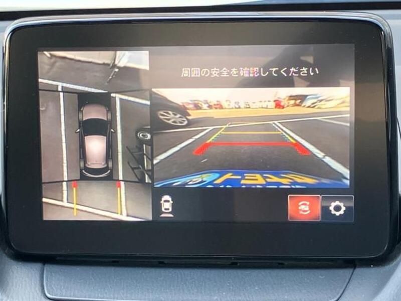MAZDA2