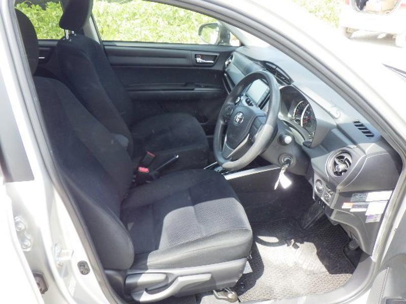 COROLLA FIELDER
