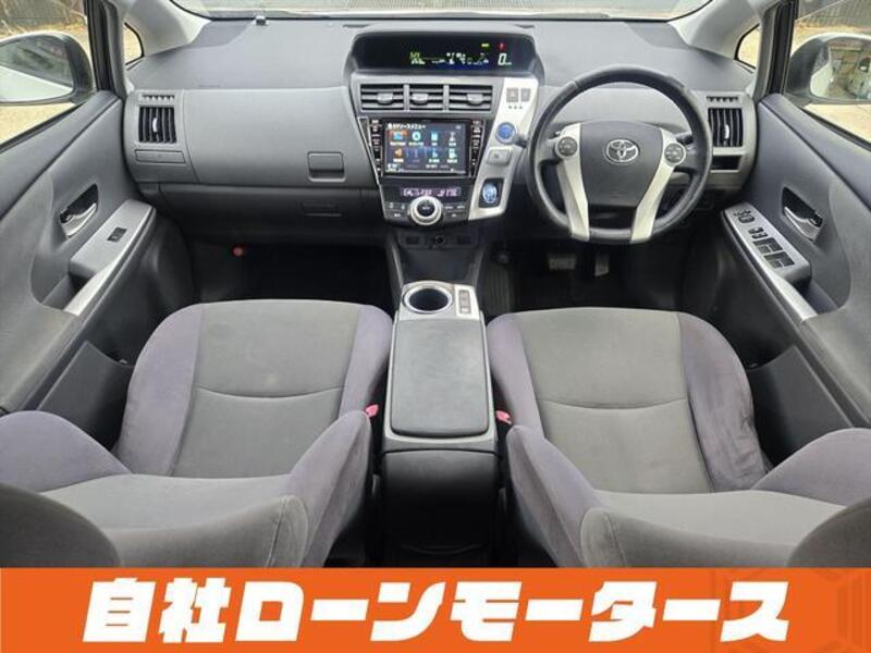 PRIUS ALPHA
