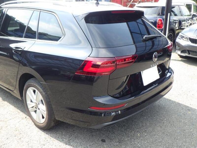 GOLF VARIANT
