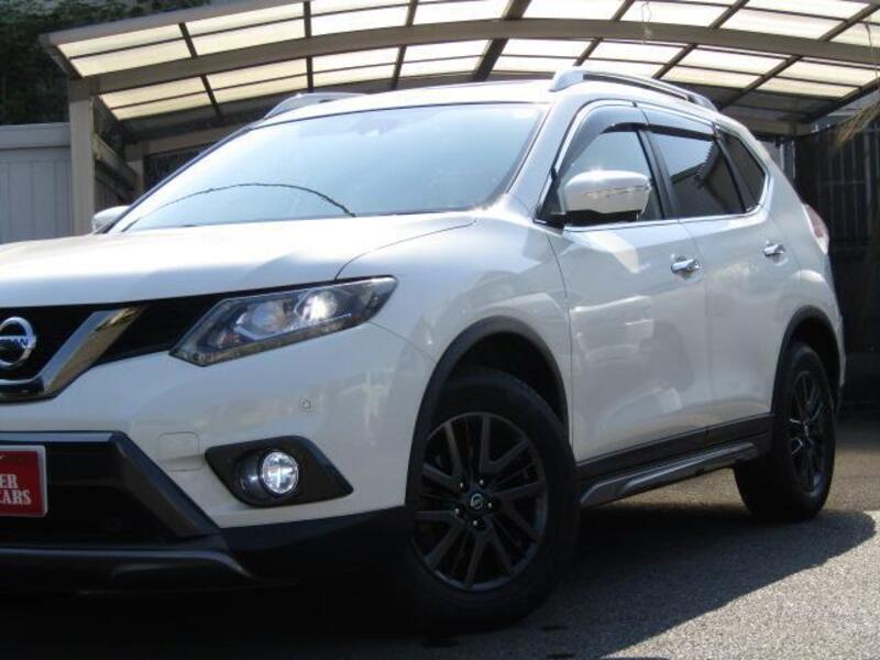 X-TRAIL