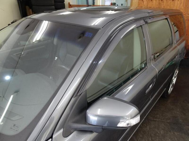 V70