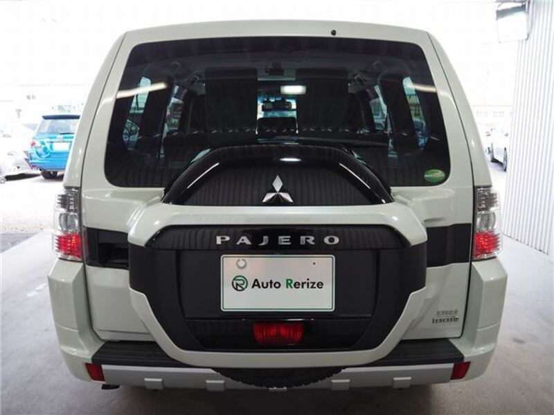 PAJERO